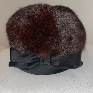Elegant Vintage 40’s Black and Brown Mink Fur Women's Hat